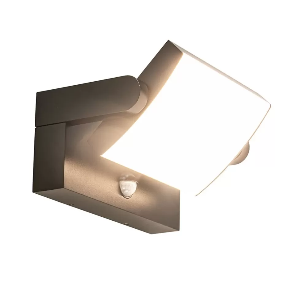 Shop Straluma LED buitenlamp zwart met draaibare kap en sensor