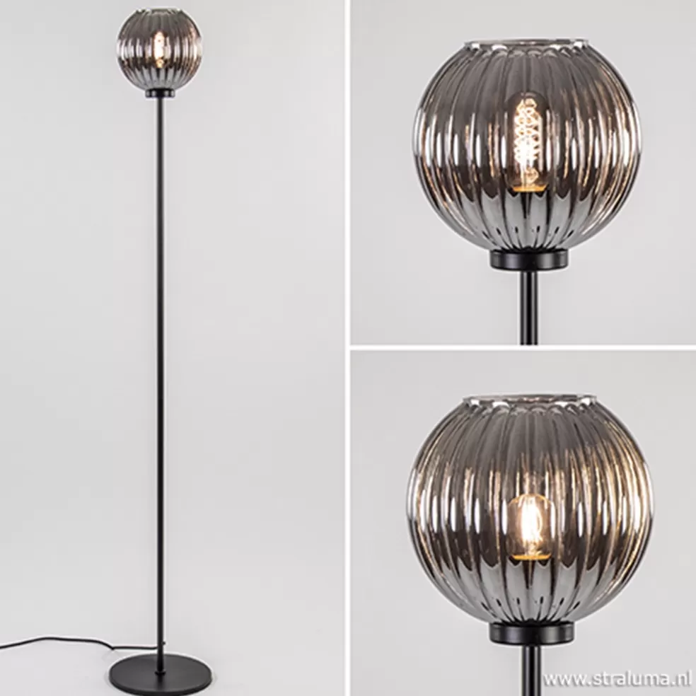 Fashion Straluma Zwarte vloerlamp met smoke glazen kap